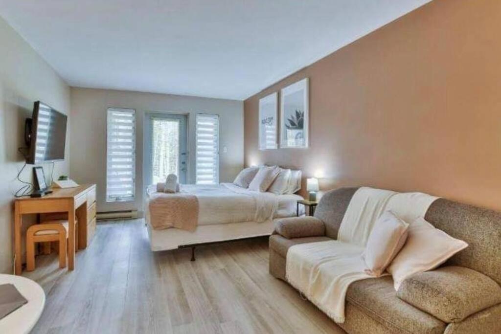 The Sunny Pastry Apartment Mont-Tremblant Exterior photo