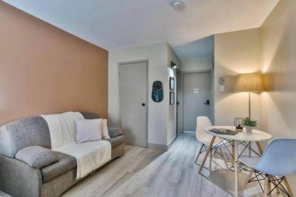 The Sunny Pastry Apartment Mont-Tremblant Exterior photo